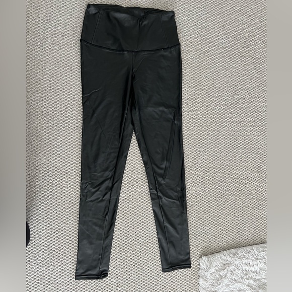 Vegan leather leggings - Picture 6 of 7